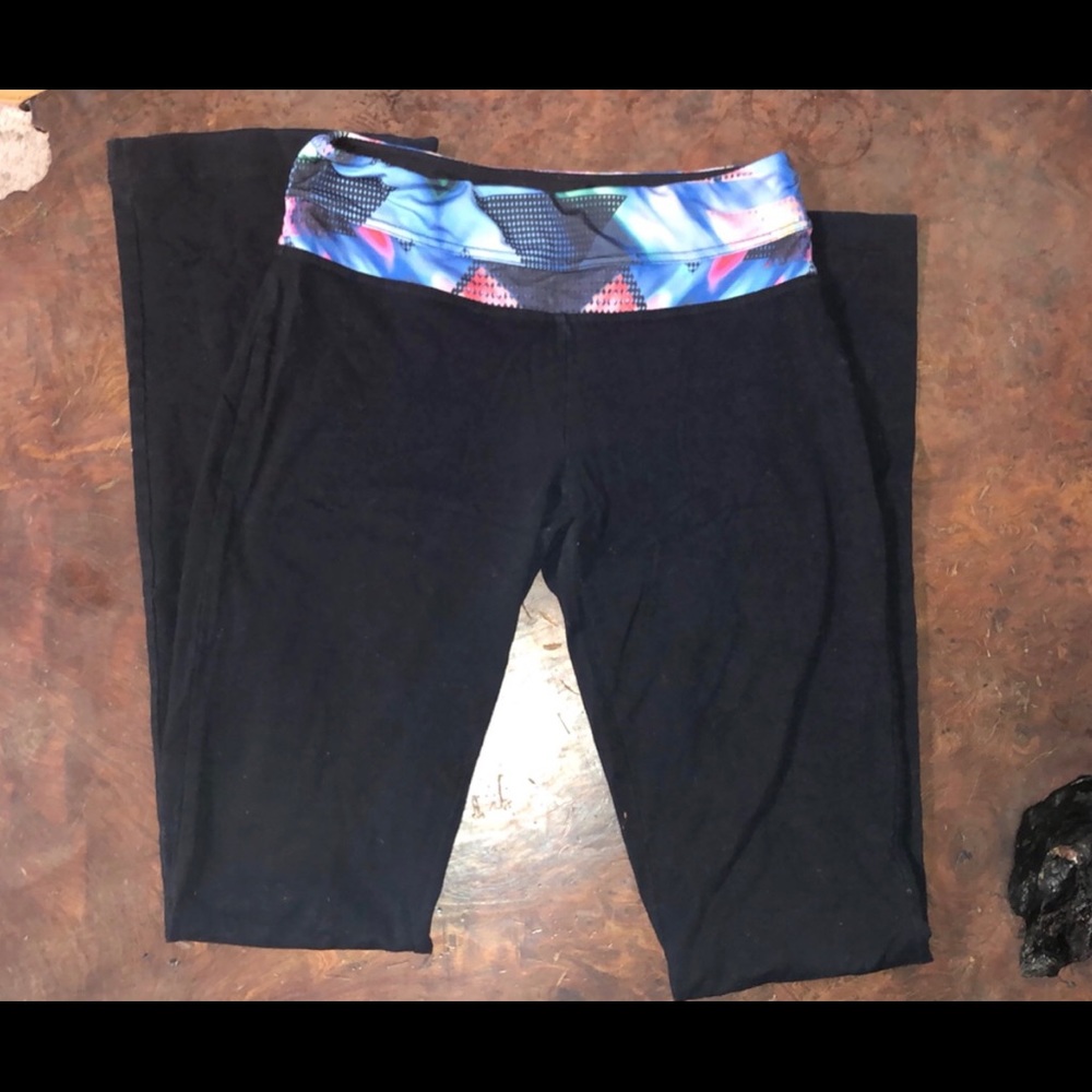 SO yoga pants